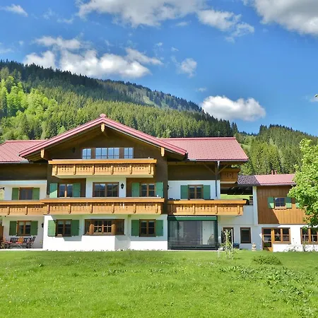 Siplinger - - Sauna Und Fitness Guest house Balderschwang